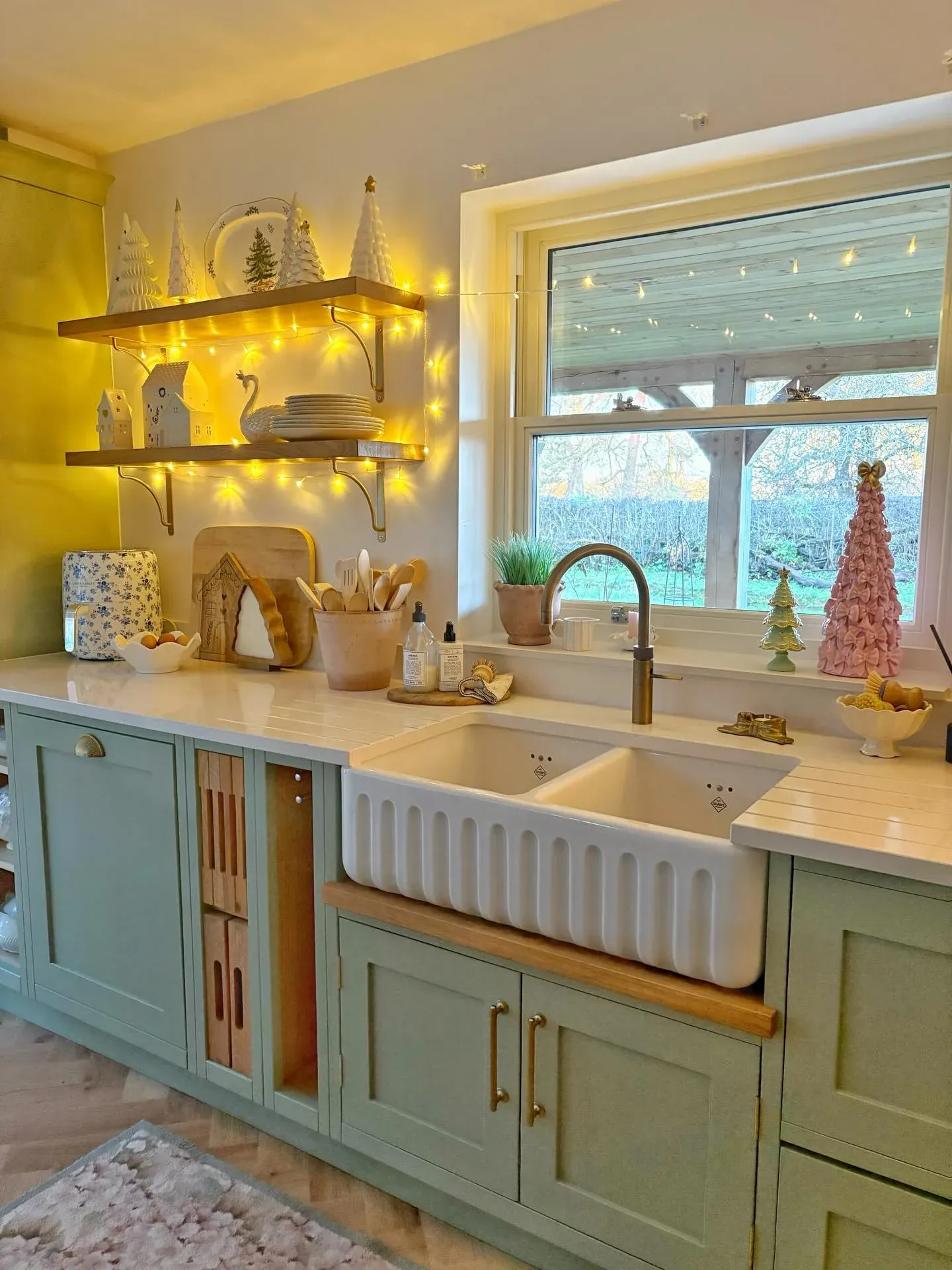 vintage Christmas kitchen christmas kitchen decor ideas