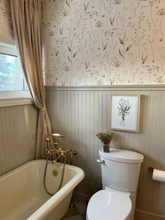 small bathroom decor ideas