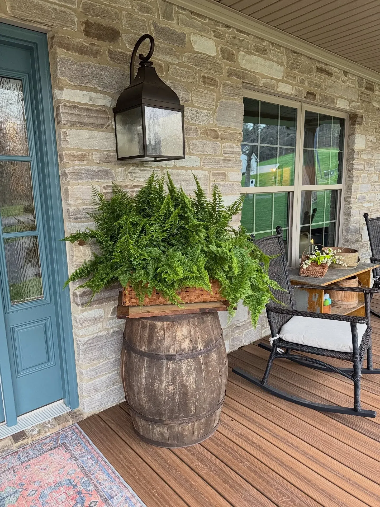 small space summer porch planter ideas