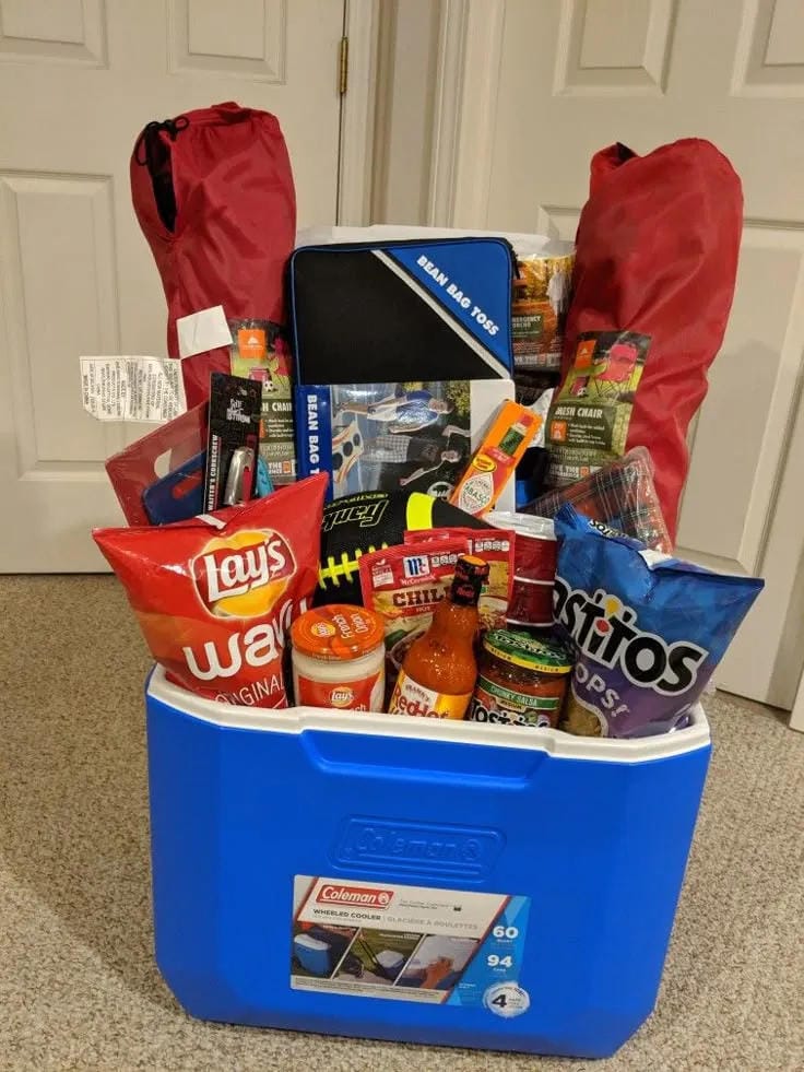 make a tailgate cooler basket