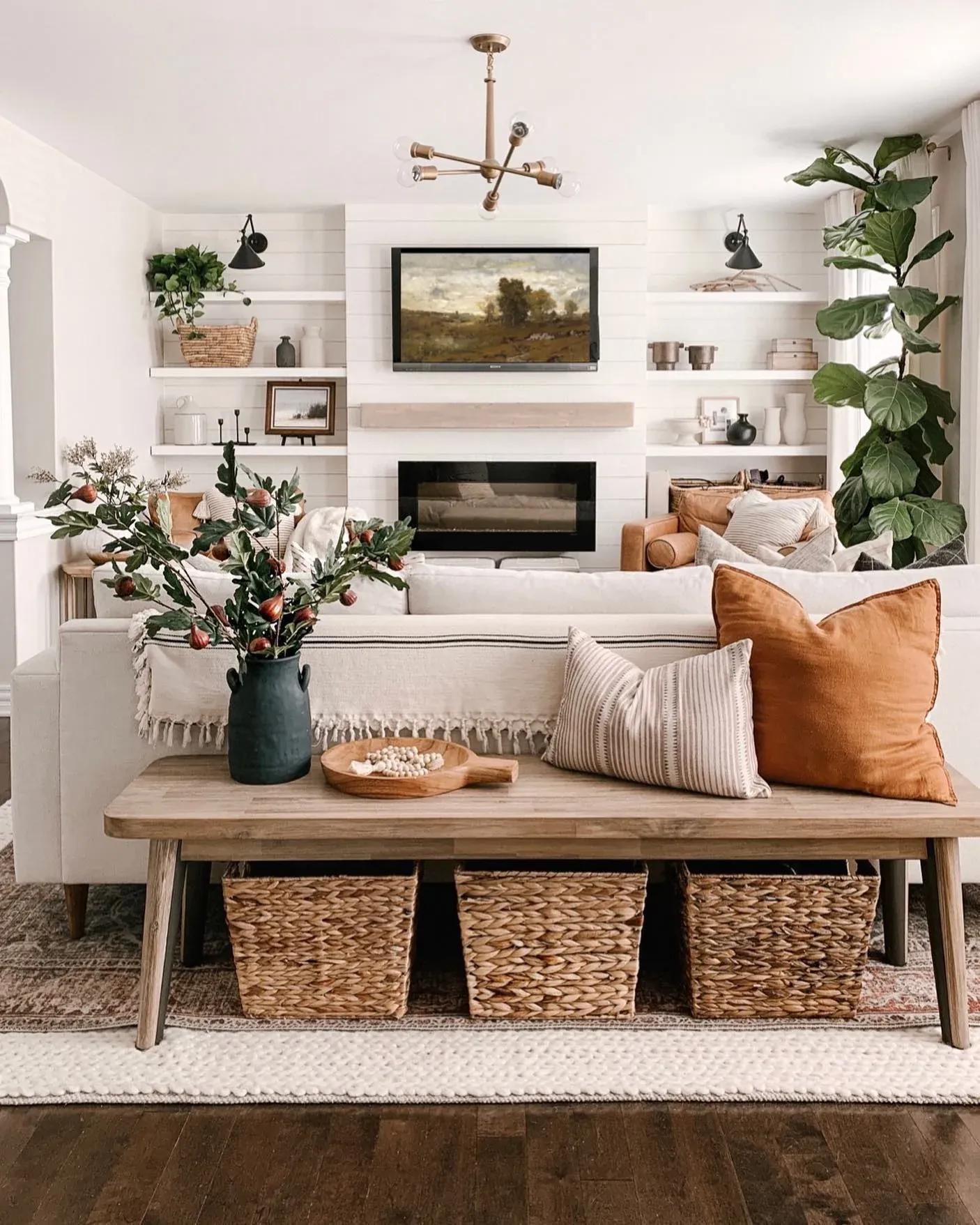 vintage sofa table decor ideas