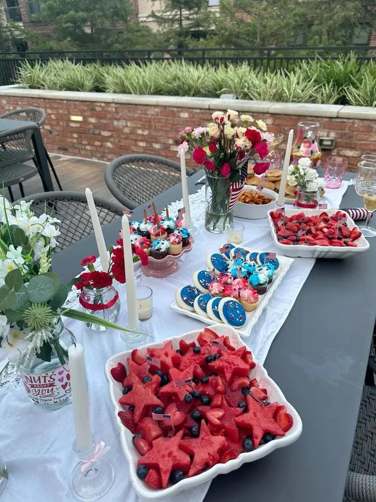 4th of July outdoor decorations with festive summer celebration setup