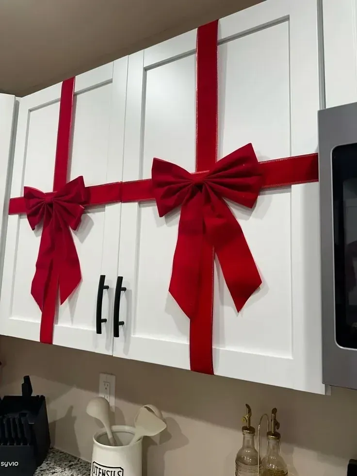 festive kitchen accessories christmas kitchen decor ideas