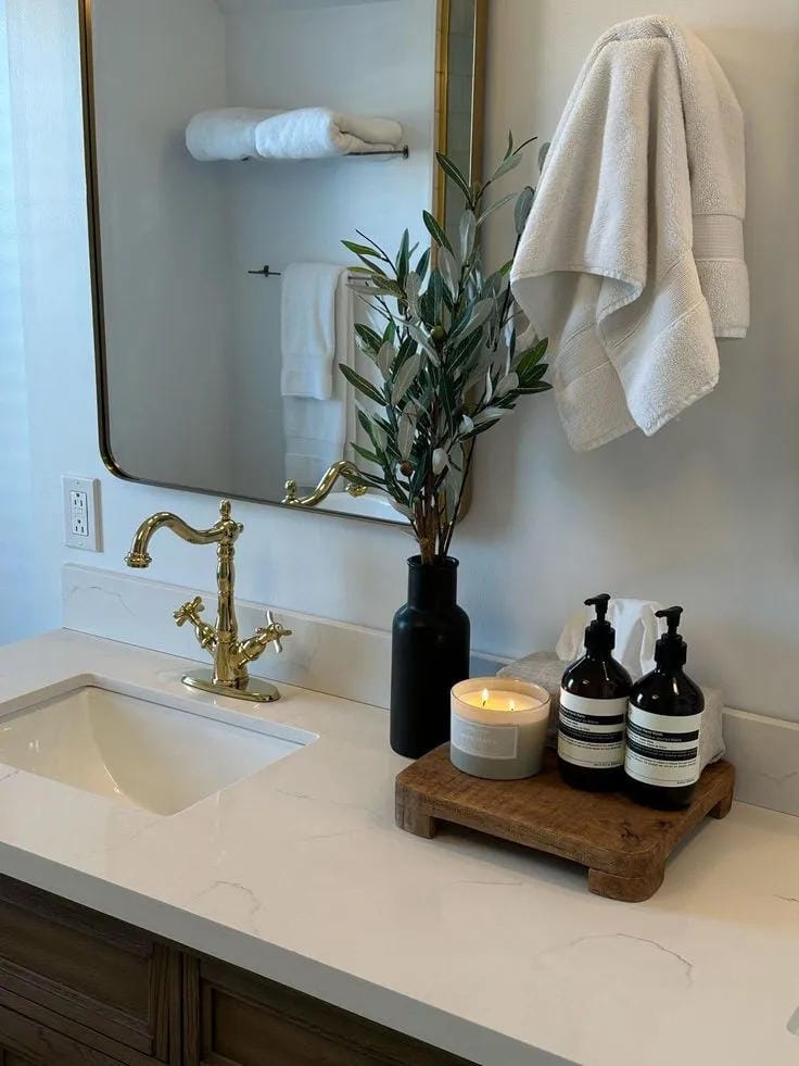 aesthetic bathroom tray decor