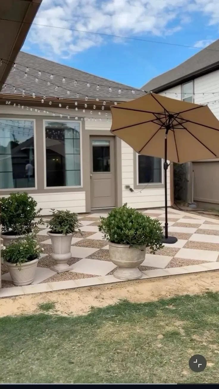 outdoor patio centerpiece idea