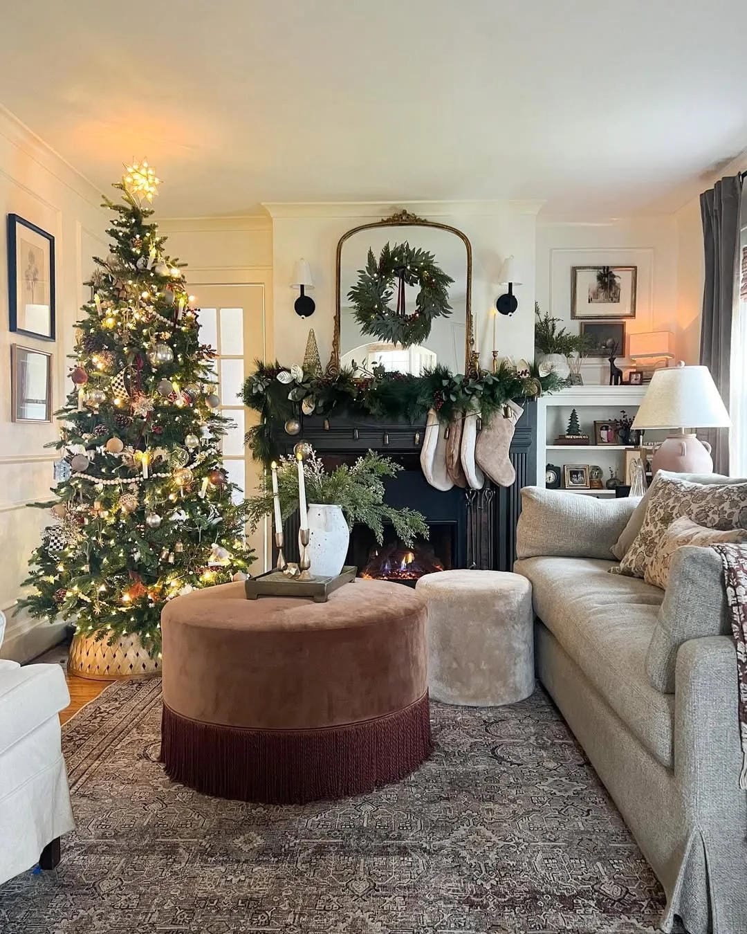Farmhouse Christmas decorations