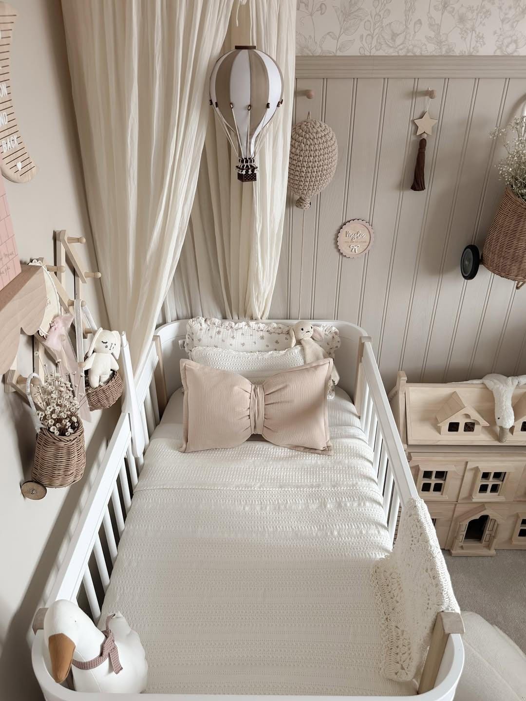 white nursery decor