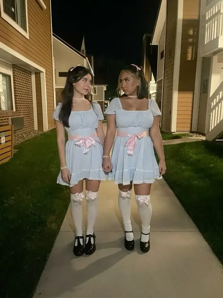 best friend halloween costume ideas 4