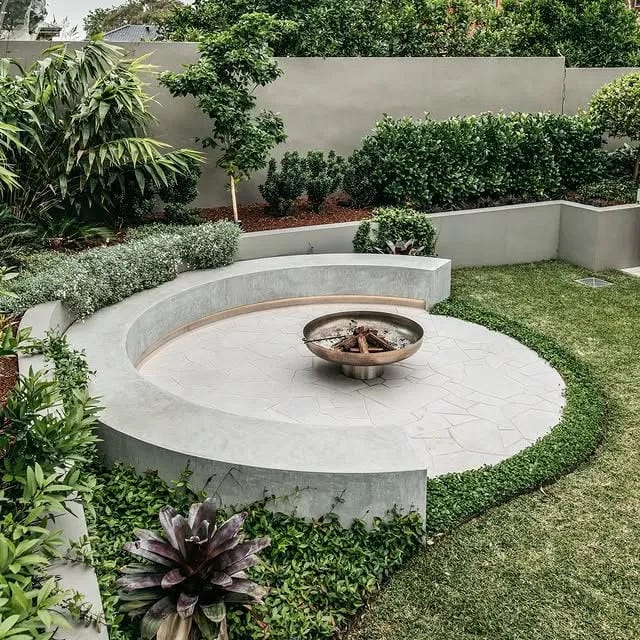 small backyard fire pit ideas