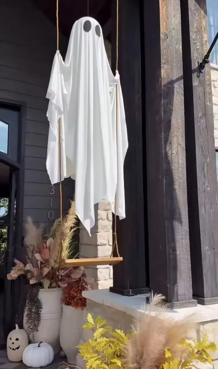 family friendly halloween porch decor ideas