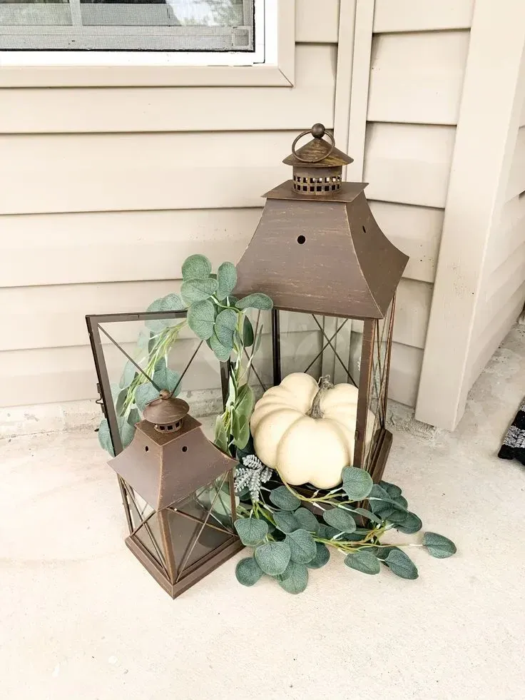 seasonal farmhouse fall porch decor ideas