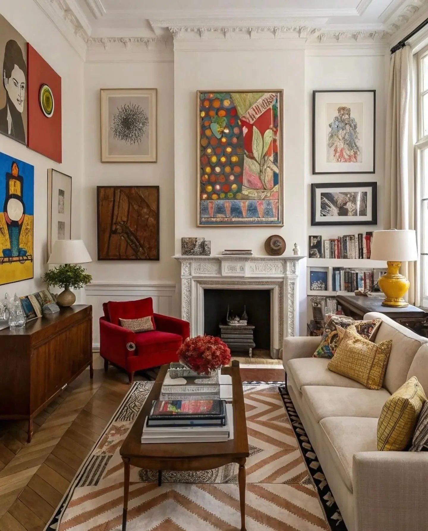 seasonal living room gallery wall ideas