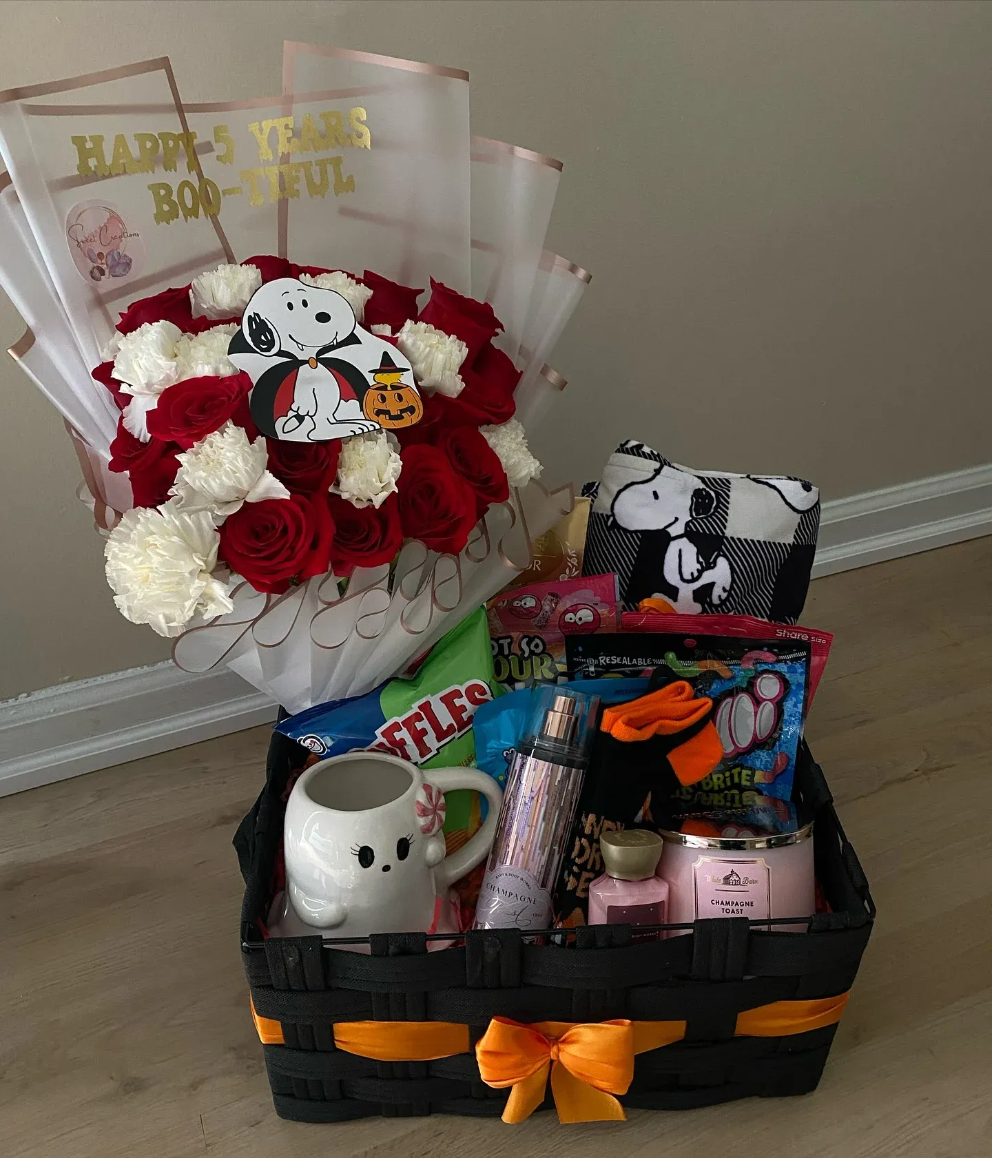 black and white halloween gift baskets
