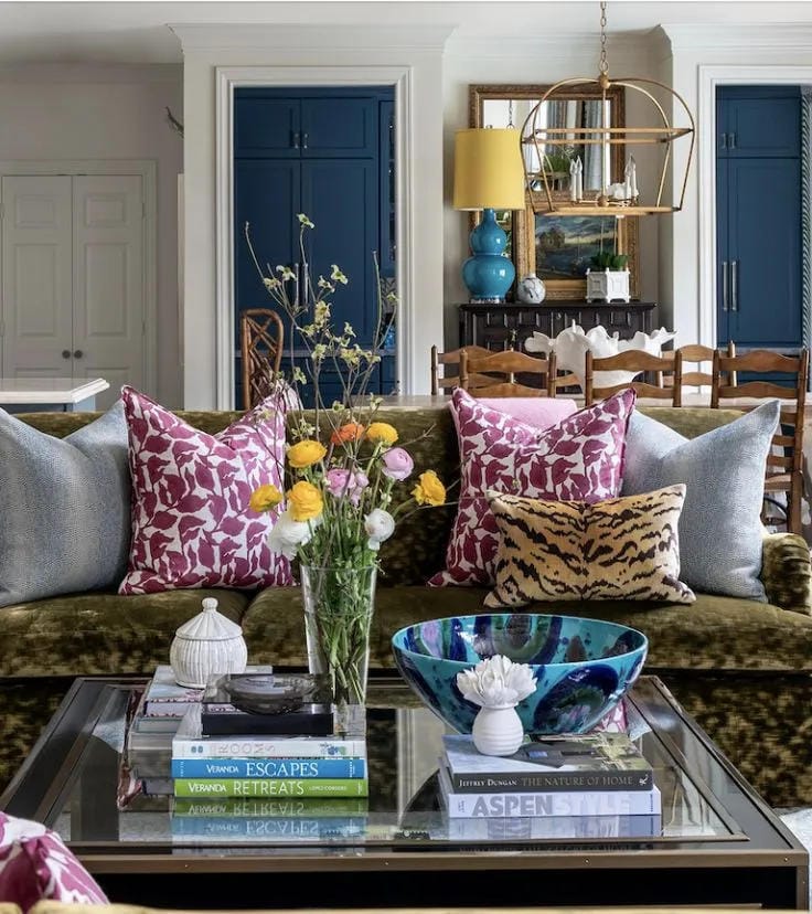 coffee table decor ideas with blue bowl flowers books and colorful living room pillows