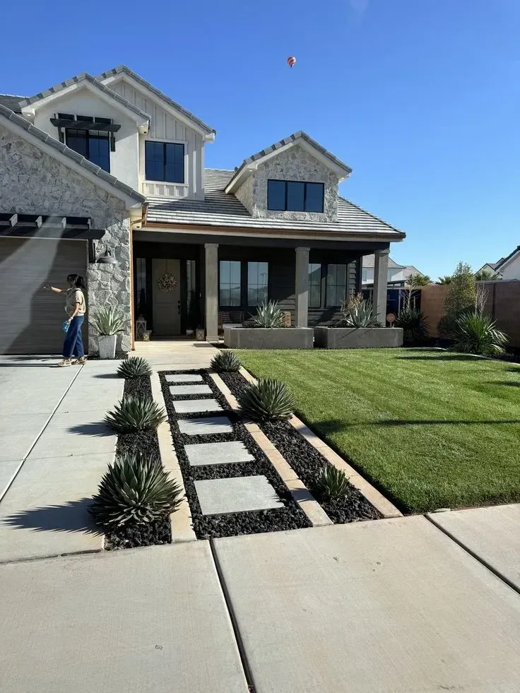 modern driveway landscape ideas
