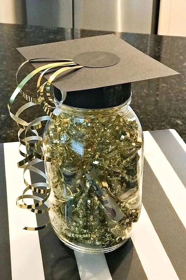 graduation table styling ideas