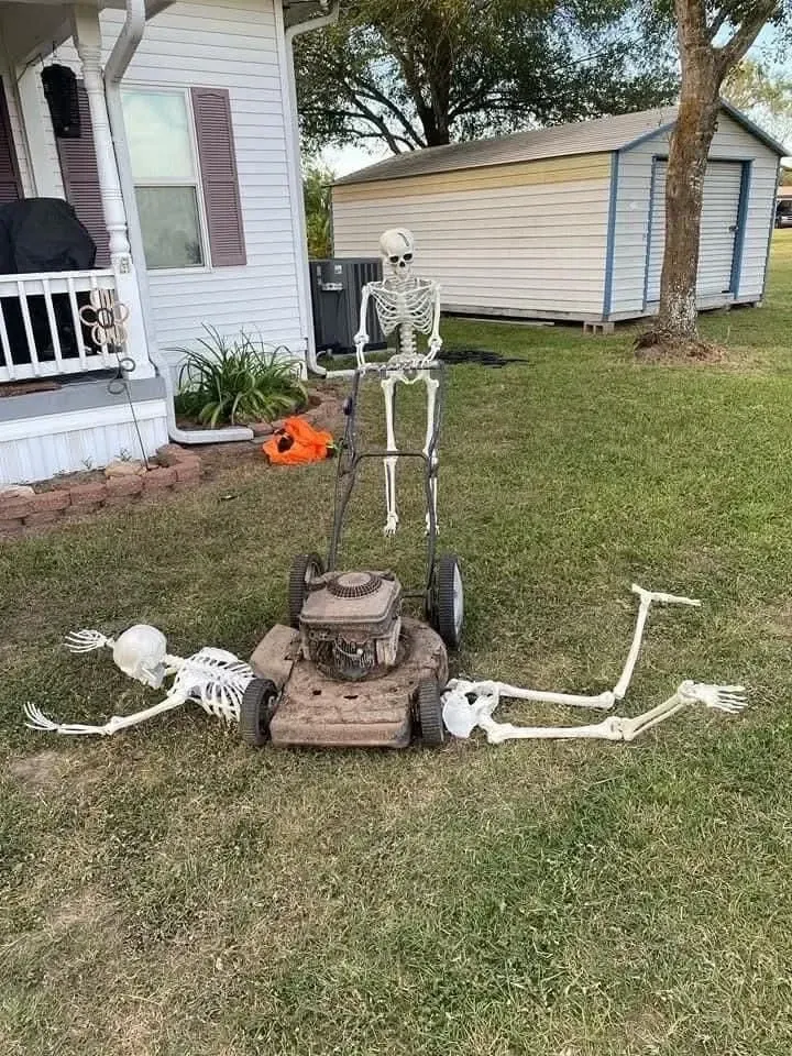 budget funny outdoor halloween decorations