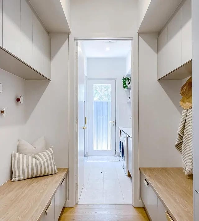 farmhouse mudroom laundry room ideas