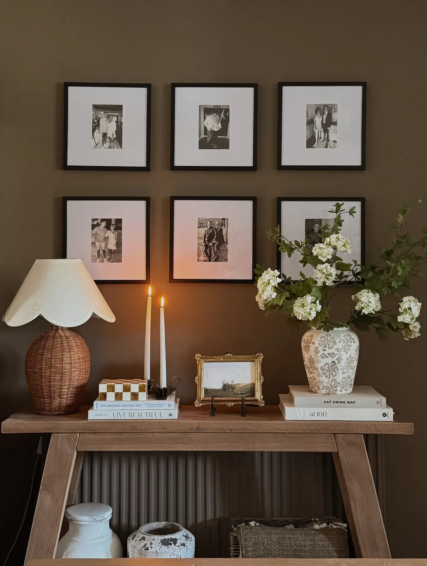 apartment hallway decor ideas