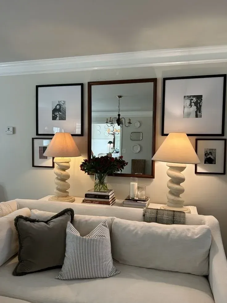 modern sofa table decor ideas