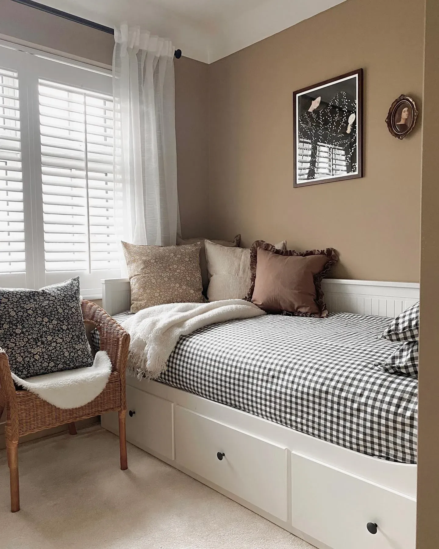 small bedroom decor ideas