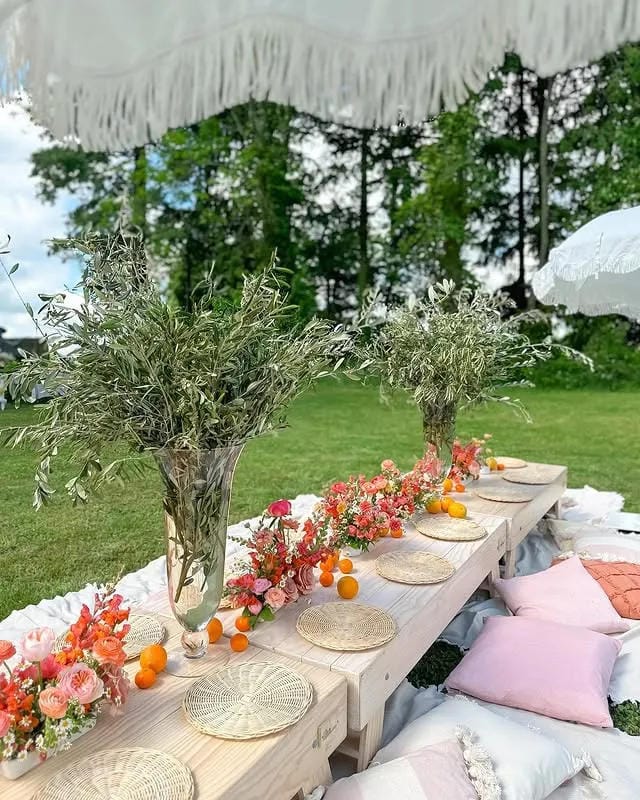 garden bridal shower welcome sign with floral decor
