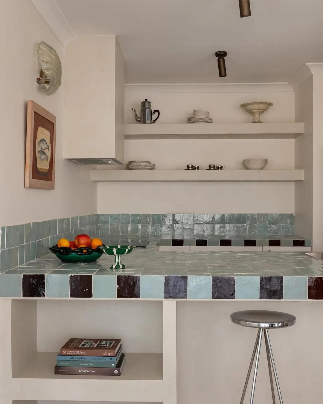 Small kitchen island with seating DIY