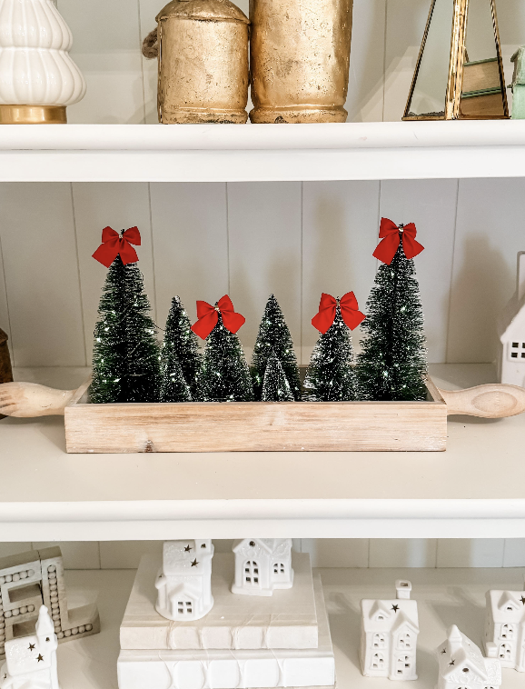 Christmas dining table decor