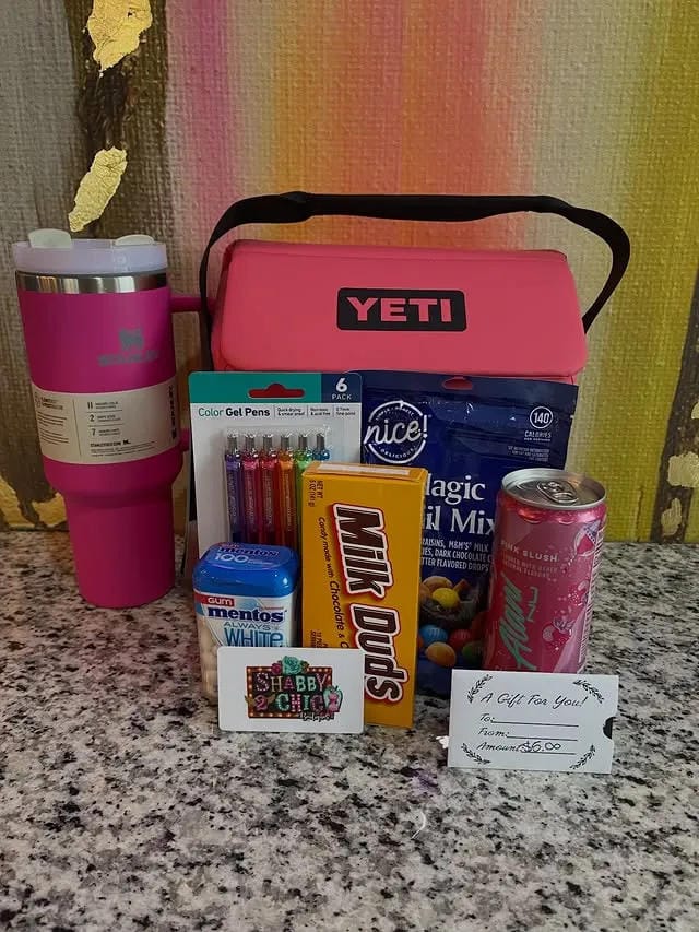 pair a mini cooler with drink extras