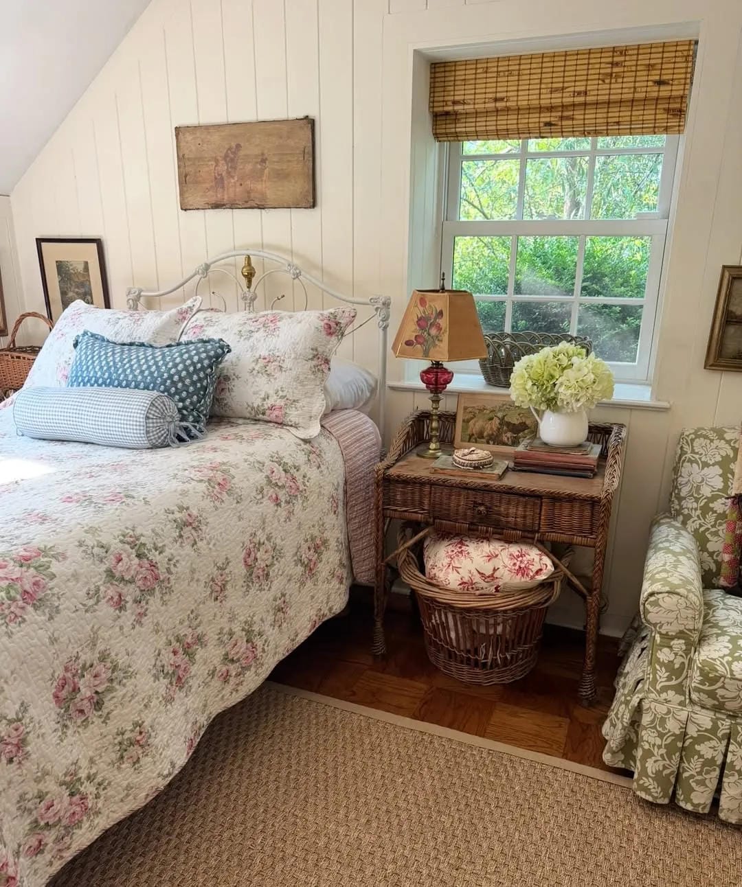 summer bedroom decor ideas with mix floral bedding with a woven shade
