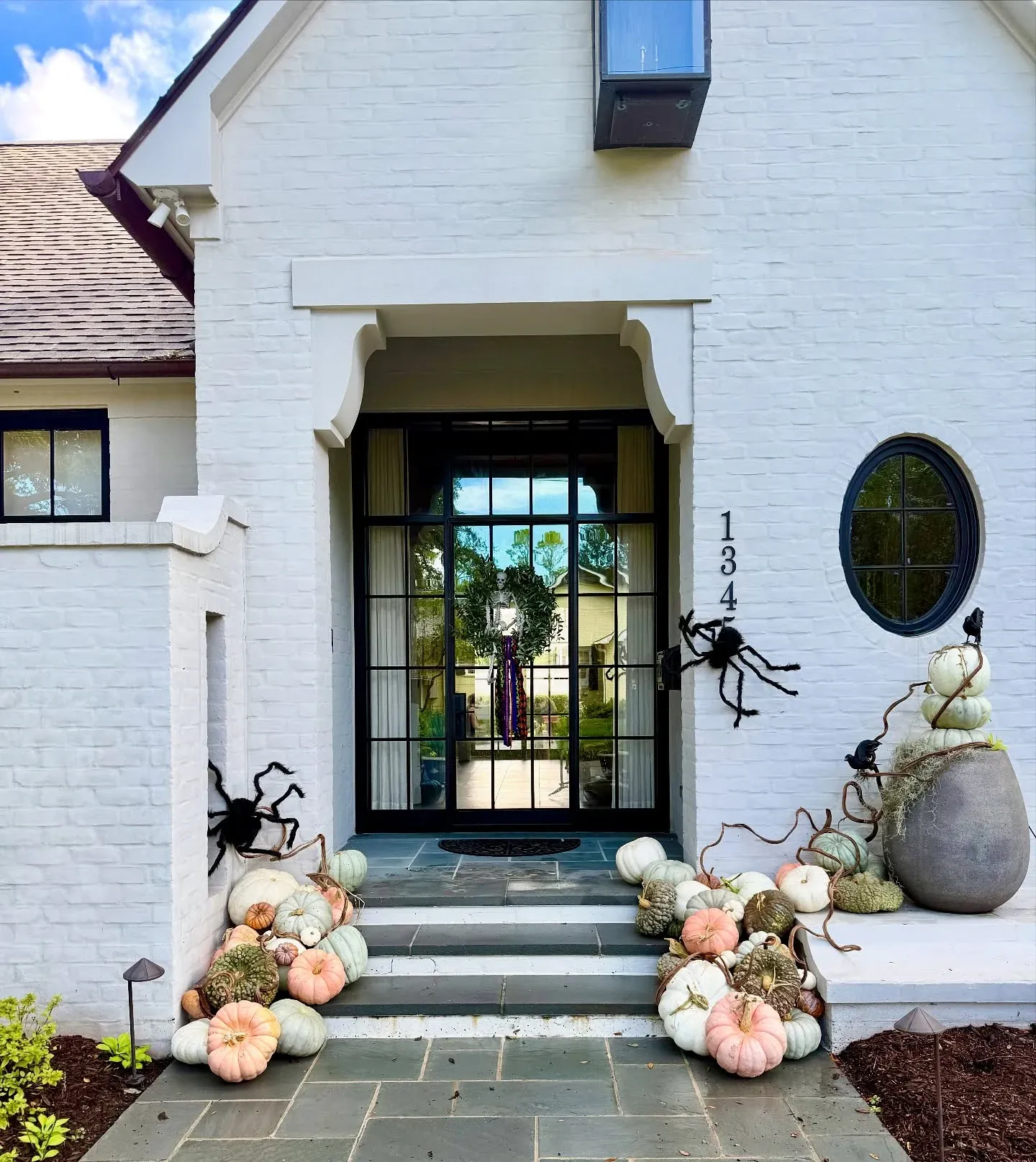pumpkin halloween porch decor ideas