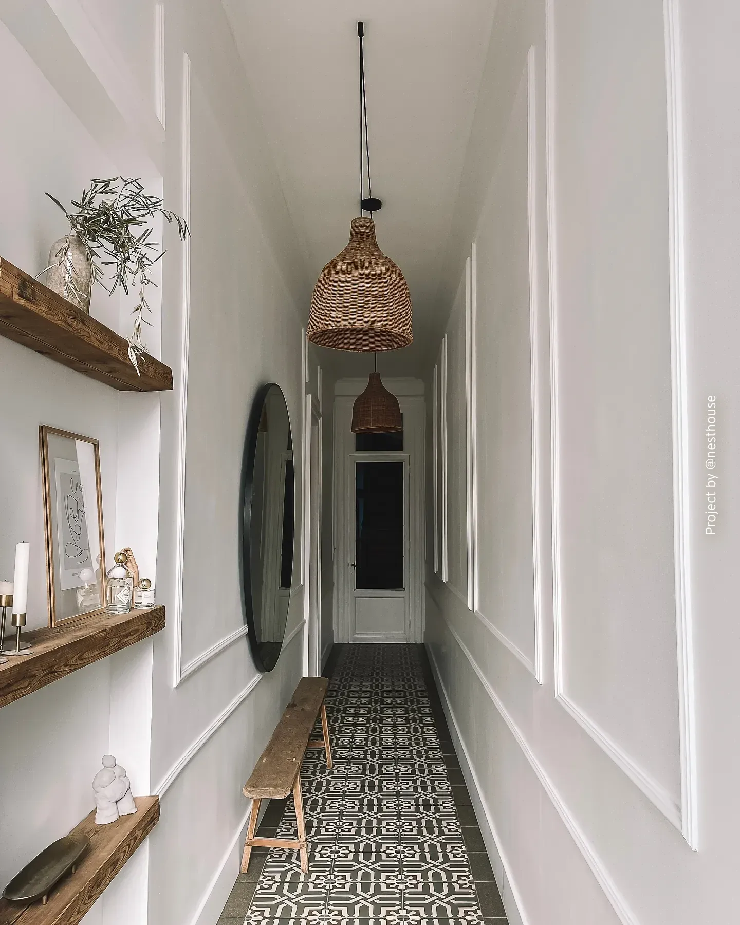 pretty hallway decor ideas
