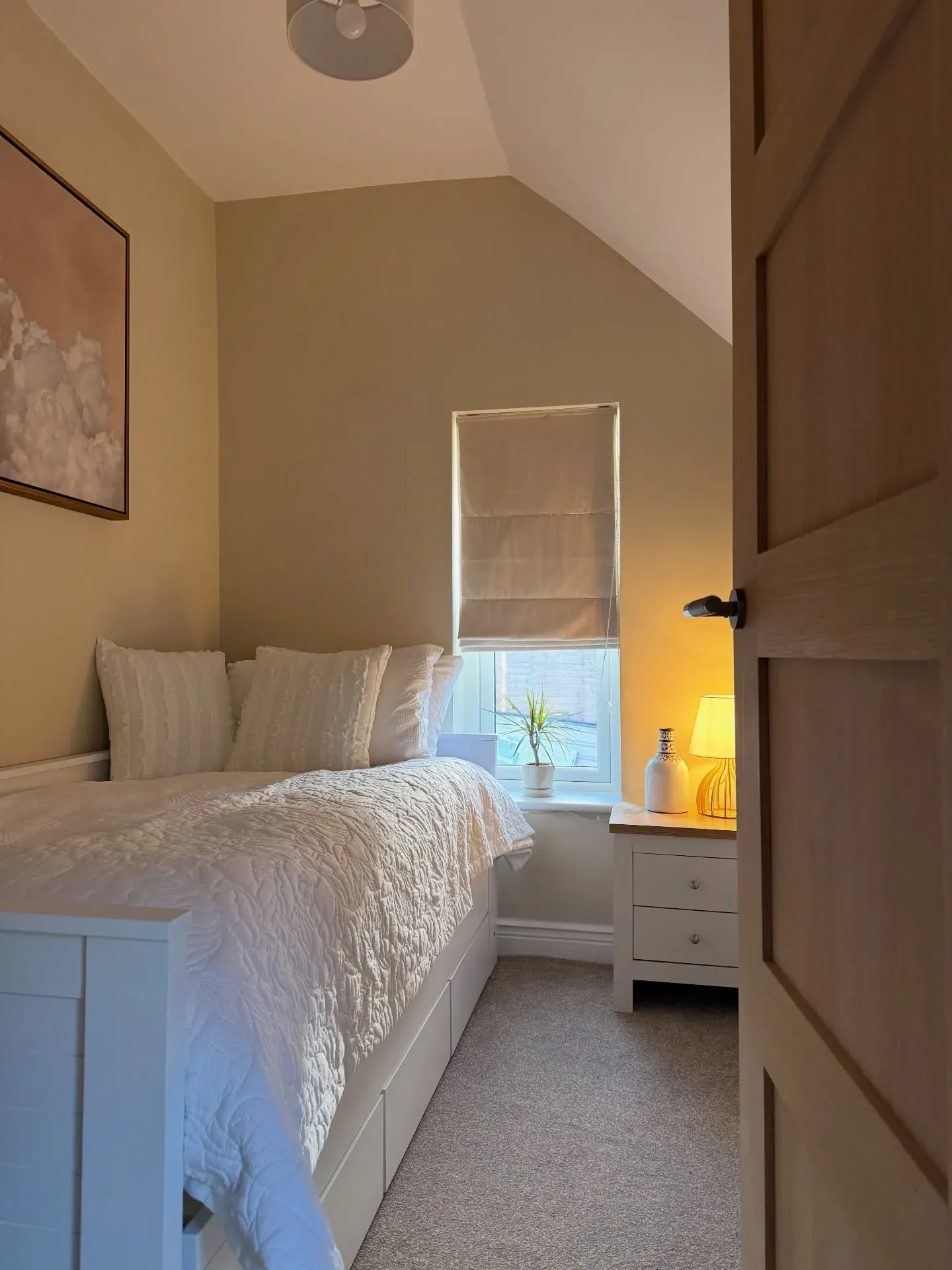 small bedroom decor ideas