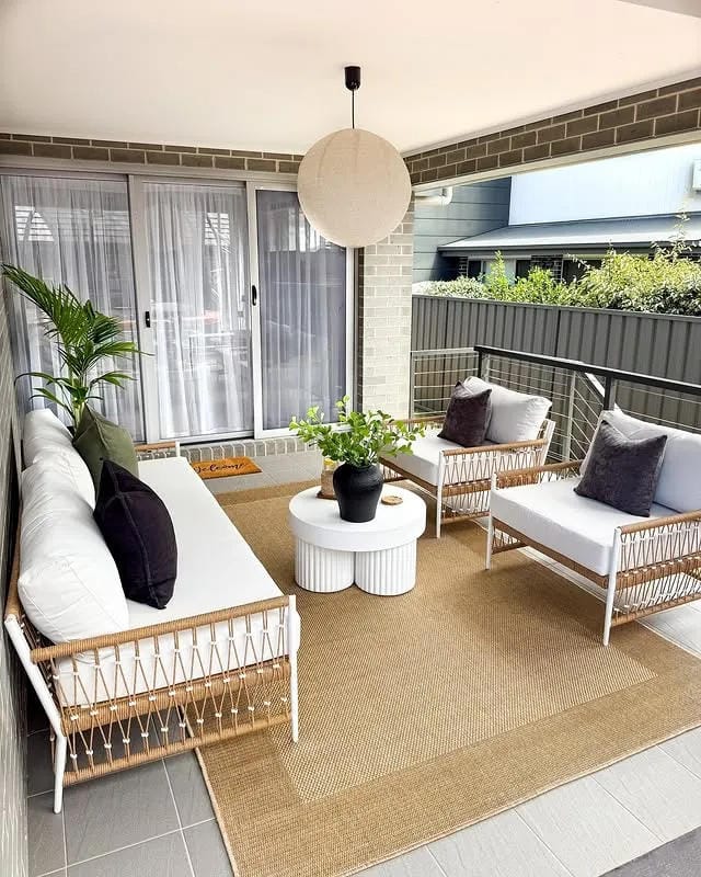 patio decorating with coffee table