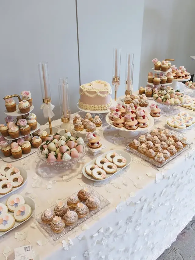 graduation dessert display ideas