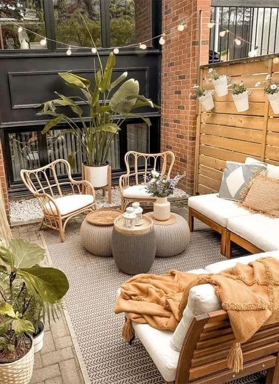 patio decorating with outdoor rug