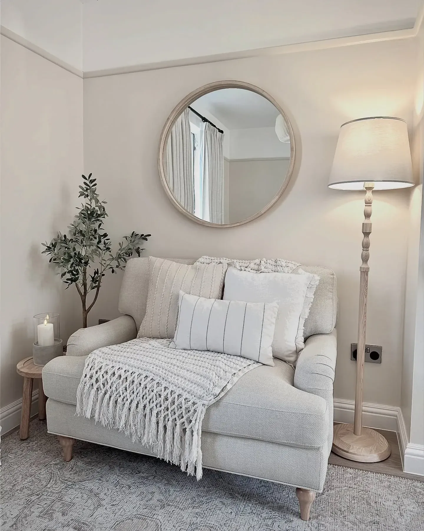 art above couch decor ideas