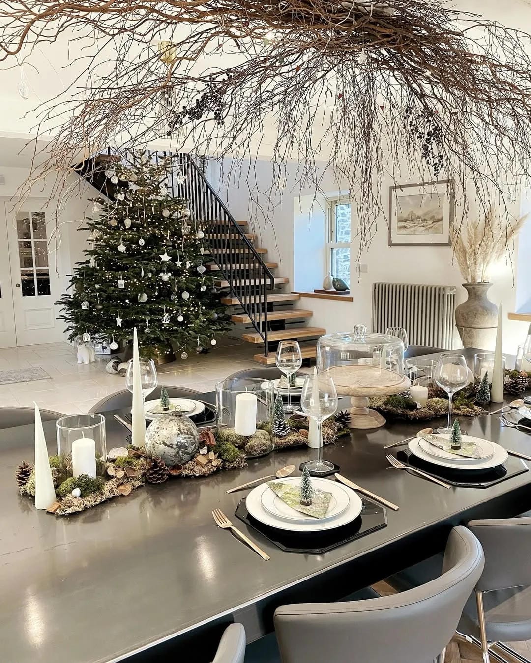 Christmas table themes