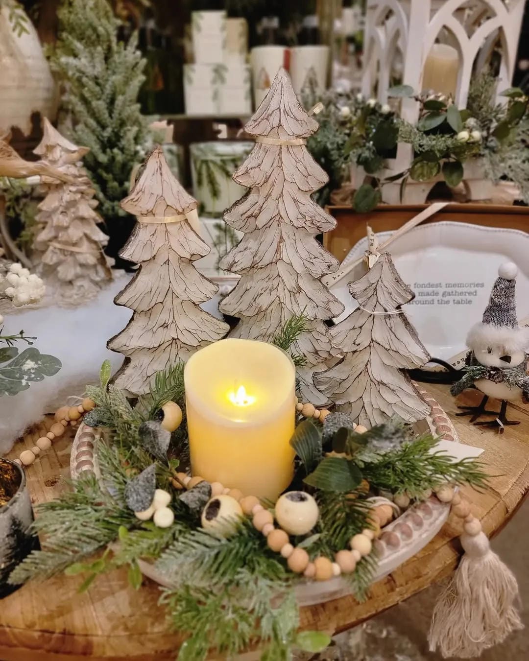 budget friendly christmas coffee table decor