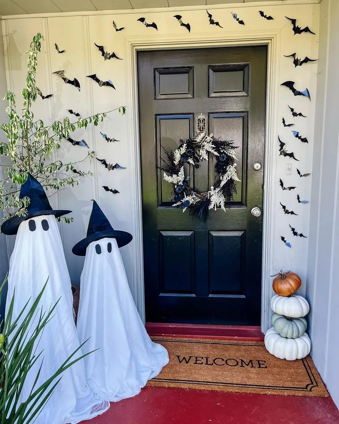 Halloween pumpkin door decor
