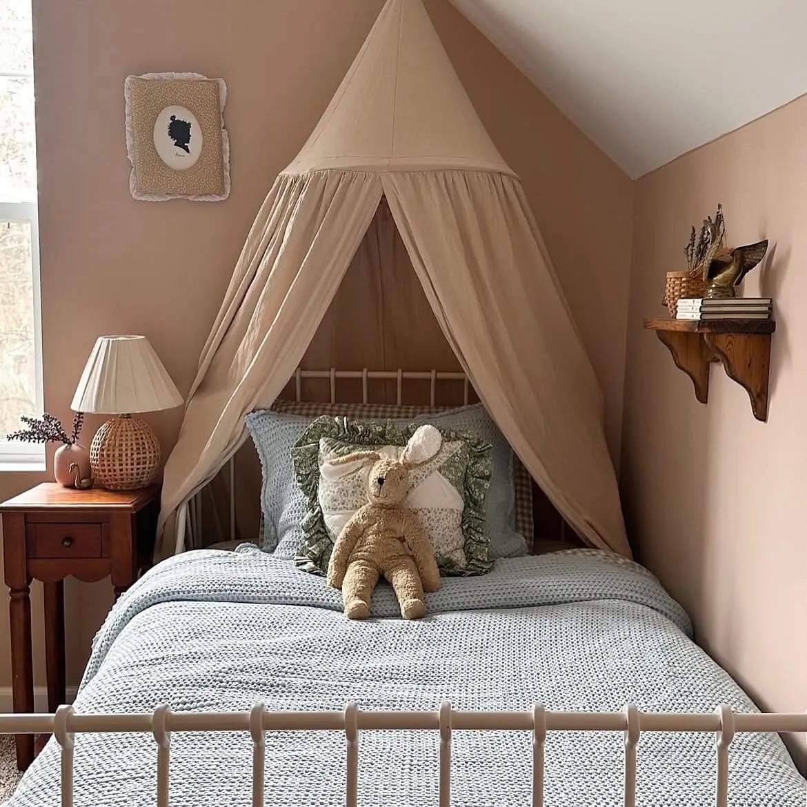 girly bedroom decor ideas