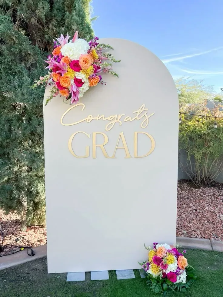 diy graduation backdrop ideas