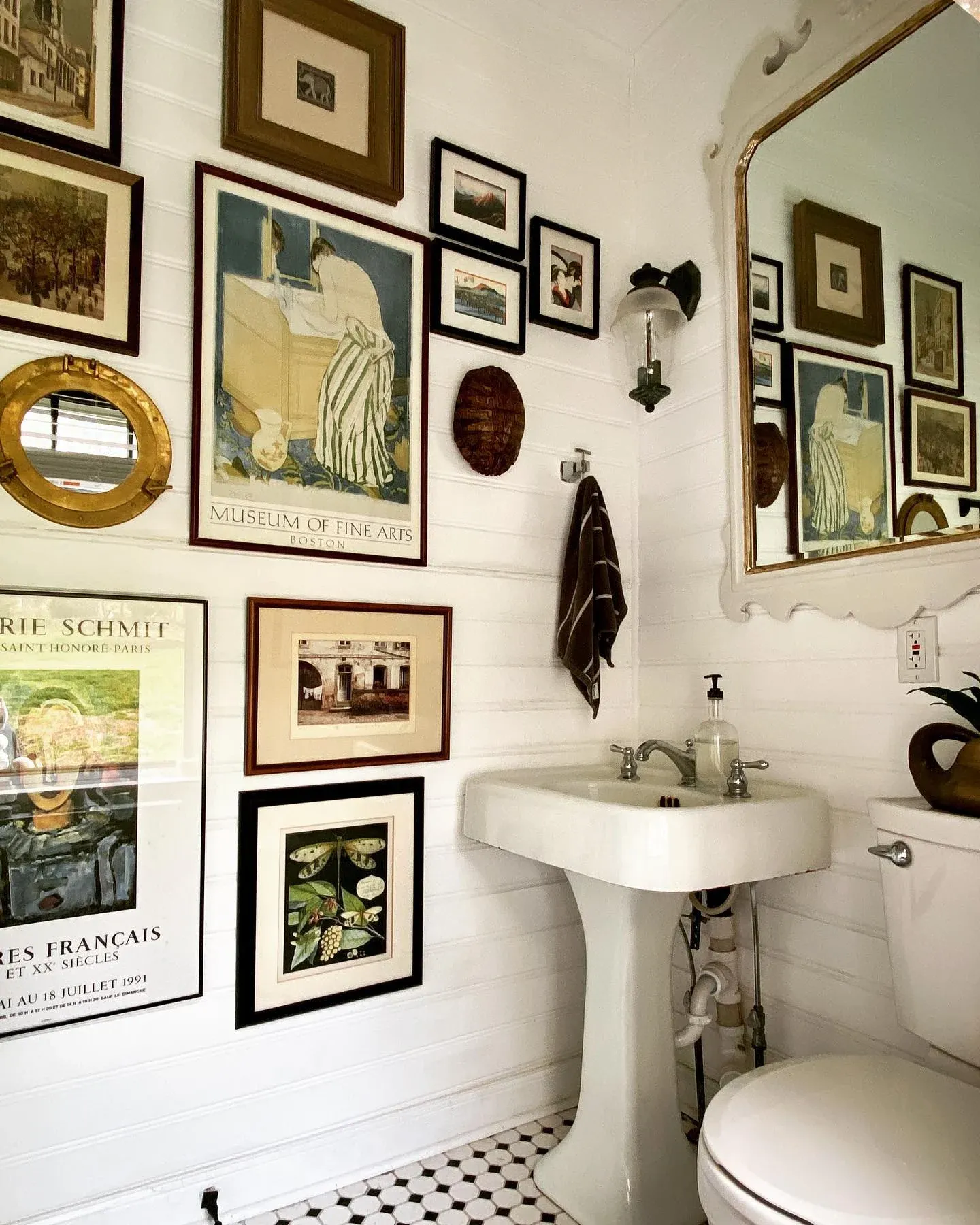 bathroom gallery wall ideas