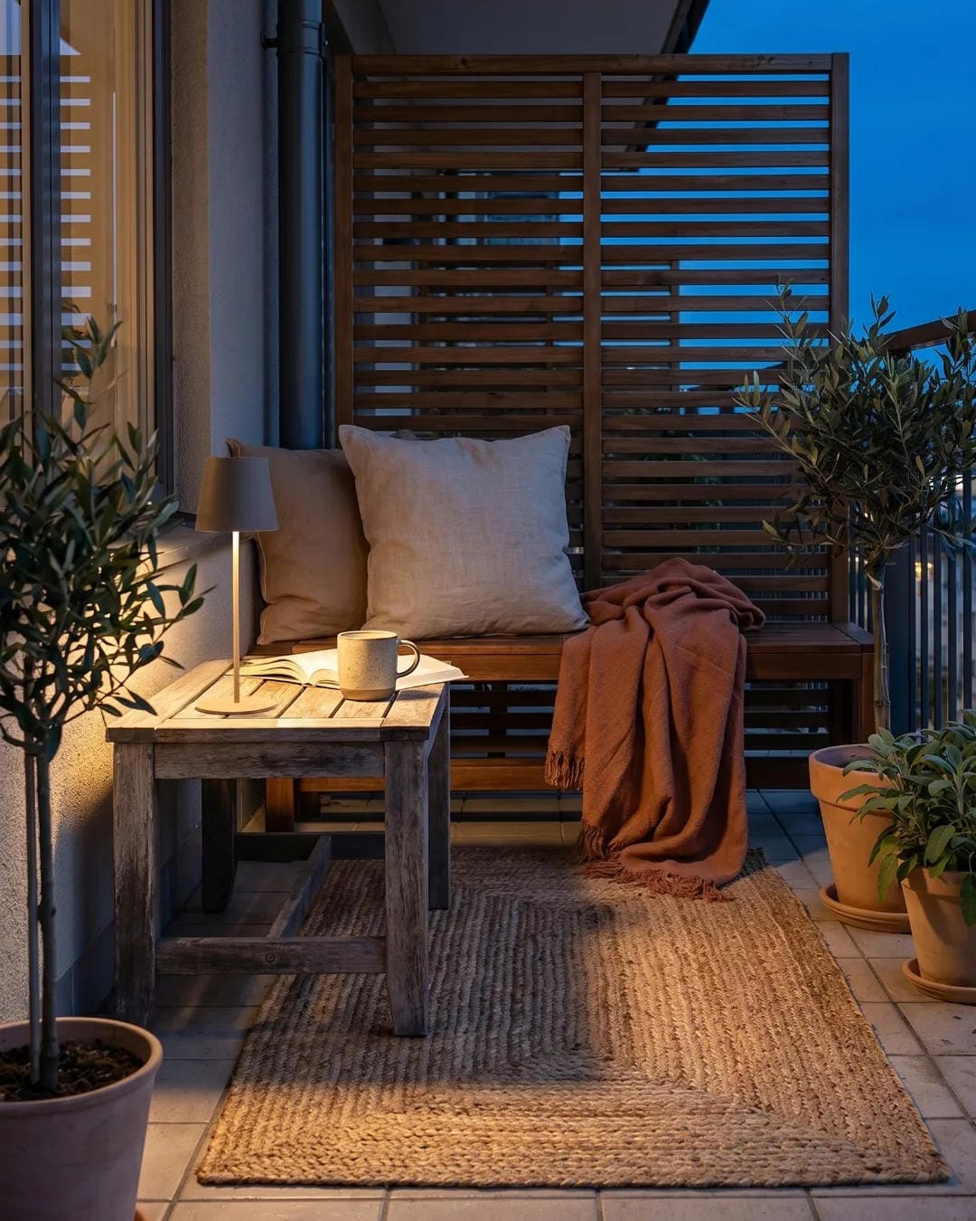 small balcony decor ideas