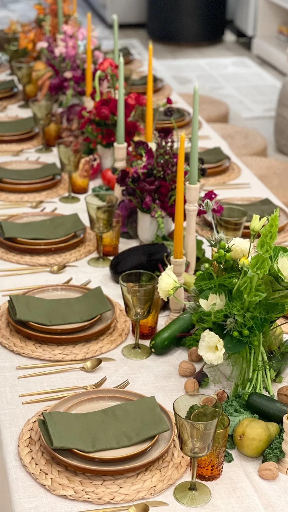 small kitchen fall table setting ideas
