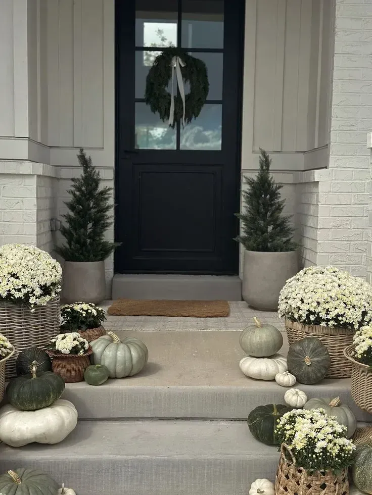 simple neutral fall porch decor ideas