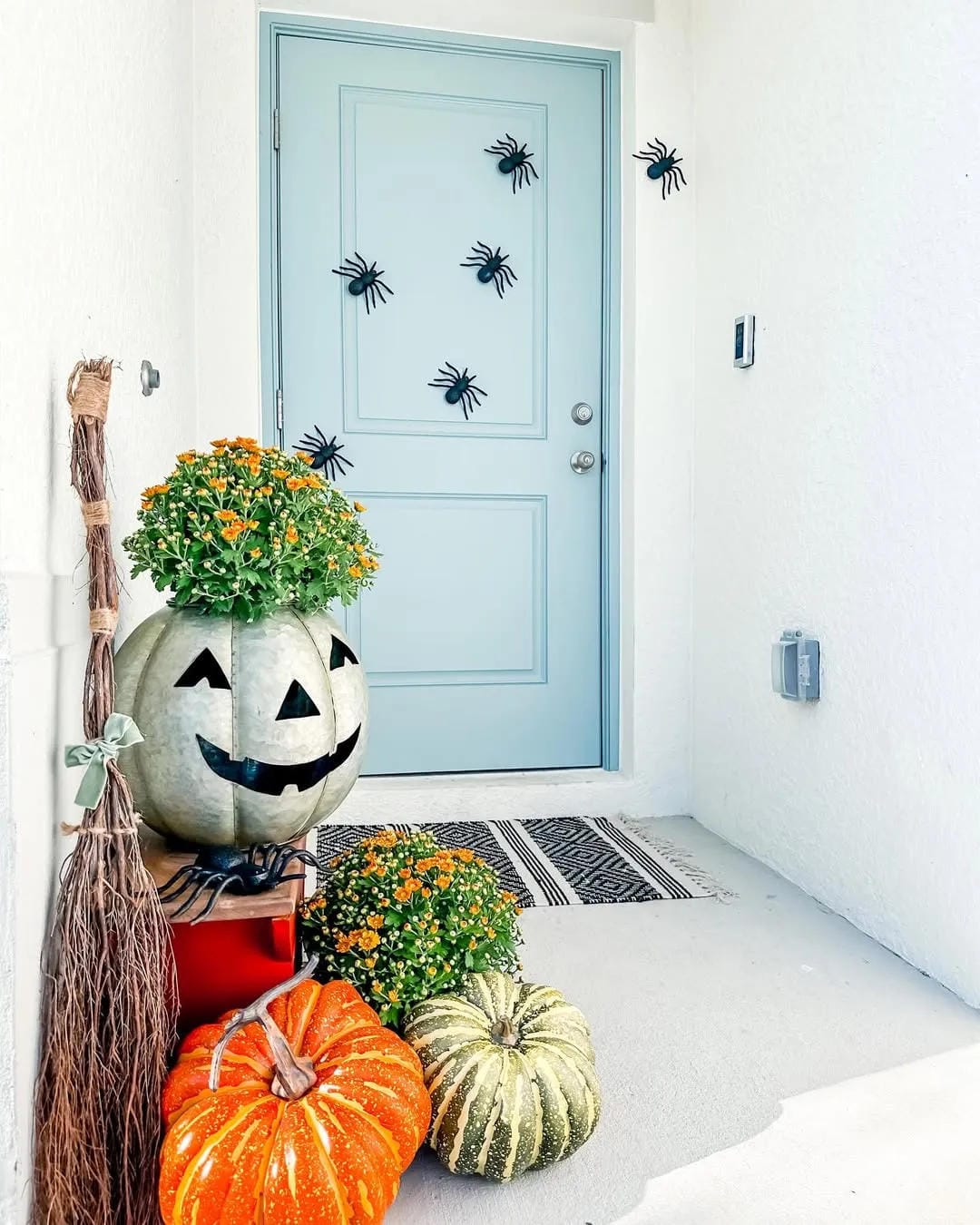 halloween outside decorations