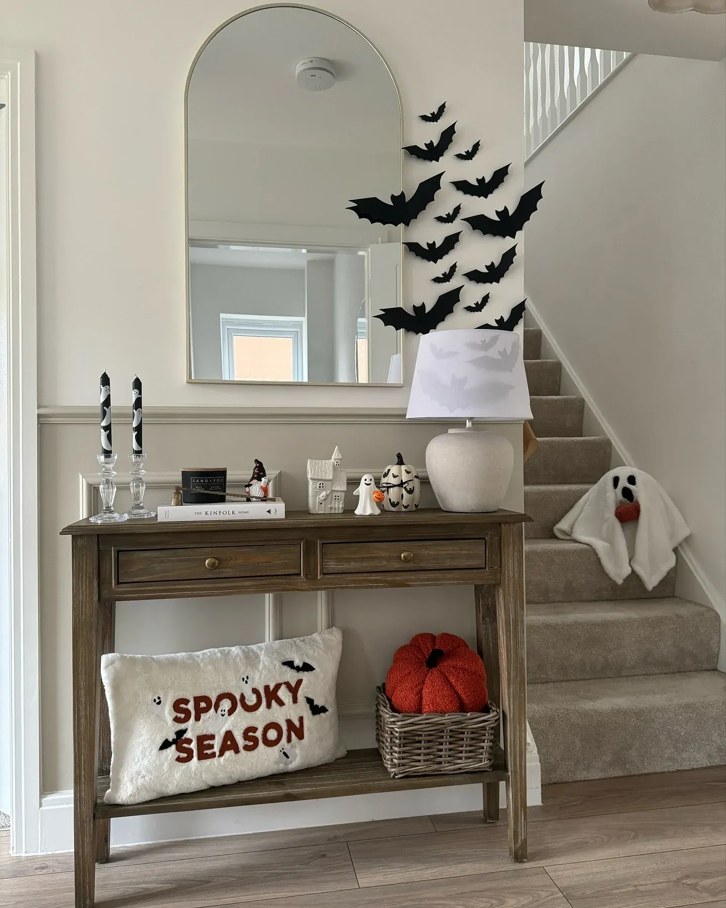 small apartment Halloween decor small apartment halloween decor ideas