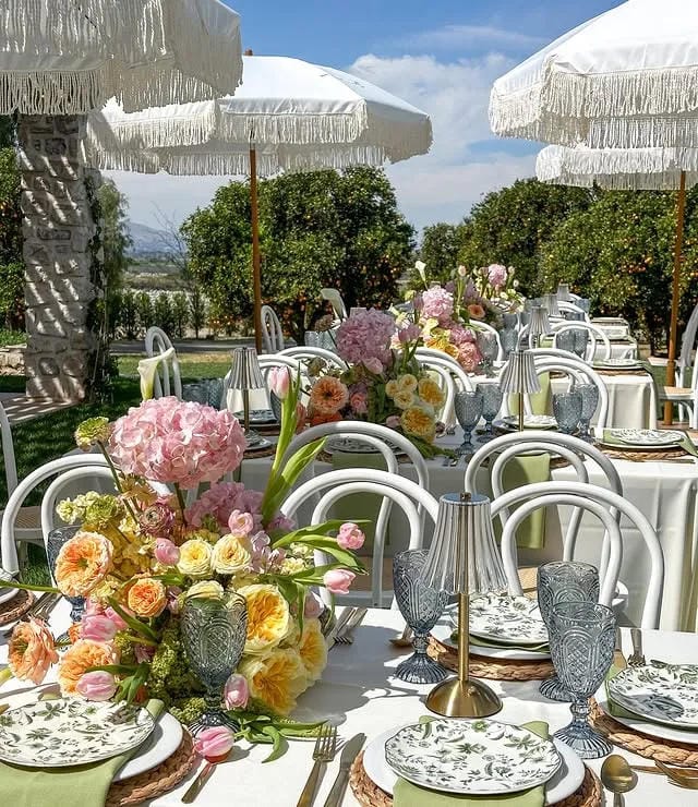 garden bridal shower table decor ideas
