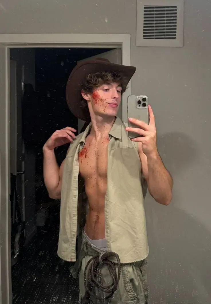 halloween costume ideas for guys 11